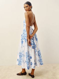 How classic. Shop the Percy Linen Dress from Reformation, a midi length dress with a high halter neckline. Greece Vacation Outfit, Greece Outfit, White Flowy Dress, Essential Dress, Floral Inspiration, Vintage Inspired Dresses, Midi Length Dress, Outerwear Sweater, New Tops