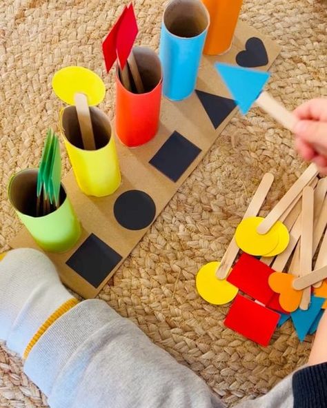 Diy Early Intervention Activities, 15 Months Old Activities, Math And Manipulatives For Toddlers, Preschool Center Activities, Large Group Activities For Toddlers, Diy Montessori Activities, 3 Year Old Learning Activity, Shape Activities For Toddlers, Preschool Shape Activities