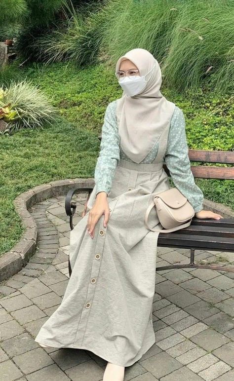 ●LADY Outfit Hijab Casual, Muslimah Style, Modesty Outfits, Muslim Outfits Casual, Muslim Fashion Hijab Outfits, Muslim Women Fashion, Muslim Fashion Hijab, Fashion Muslim, Modesty Fashion