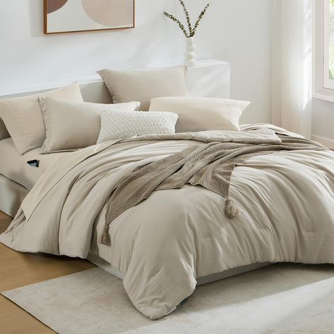 PRICES MAY VARY. 【Exquisite & Minimalist & Fashion】WRENSONGE comforter and sheets adopt a contrasting color design, more unique. Simple solid color appearance with fashionable colors. Our king comforter set can easily be paired with any style of bedroom. Adding some relaxed and warm atmosphere to your bedroom. 【7 Pieces King Size Comforter Set with Sheets】1 King Comforter 102" x 90", 2 Pillow Shams 20" x 36", 1 King Fitted Sheet 78" W x 80" L +14"（There is a fitted pocket for easy storage）, 1 Ki Comforters For Couples, King Size Bed Sets Comforter, Beige Layered Bedding, White And Oatmeal Bedding, Oatmeal Color Bedding, Bed Comforter Sets Modern, Taupe And White Bedding, Oatmeal Colored Bedding, Neutral Farmhouse Bedding