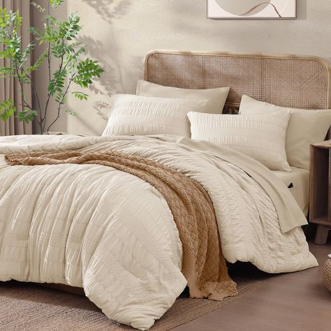 PRICES MAY VARY. 【Exquisite Design】This Seersucker queen comforter set features a fluffy and unique puckered texture design, with stripes of varying widths presenting an elegant appearance, creating a sophisticated 3D wavy visual effect, adding a fashionable, exquisite and romantic atmosphere to your room. 【Soft & Breathable】Crafted from 100% premium microfiber, our queen bedding sets are durable, hypoallergenic, and breathable. The 240 GSM soft microfiber filling offers the perfect warmth and c Cute Queen Size Comforter Sets, Pretty Bed Comforters, Khaki Bedding Throw Pillows, Teen Bed Set, Trending Comforter Sets, Nutral Bedding, Beige Striped Bedding, Bed In A Bag Queen, Guest Room Comforter Ideas