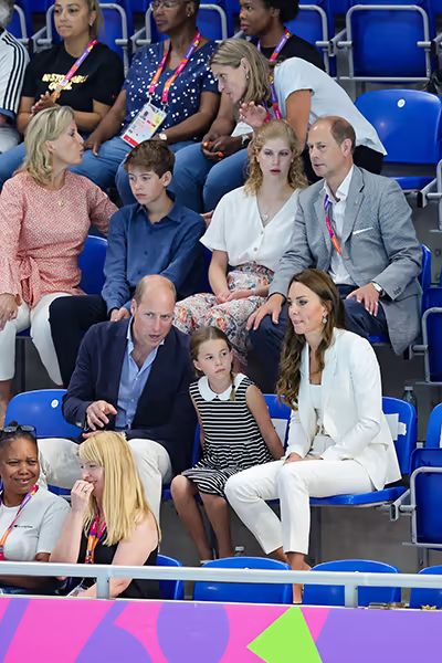 Prince Edward And Sophie, Edward And Sophie, Kate Middleton Queen, England Ladies Football, Princesa Charlotte, Kate Middleton And Prince William, Viscount Severn, Principe William, Royal Uk