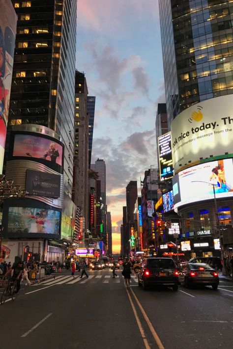 aesthetic, new york, sunset, motivation, inspiration, goal, manifestation Future City, New York City Sunset, New York City Times Square, New York Sunset, Aesthetic Nyc, City Sunset, Sunset City, New York Aesthetic, Dream City