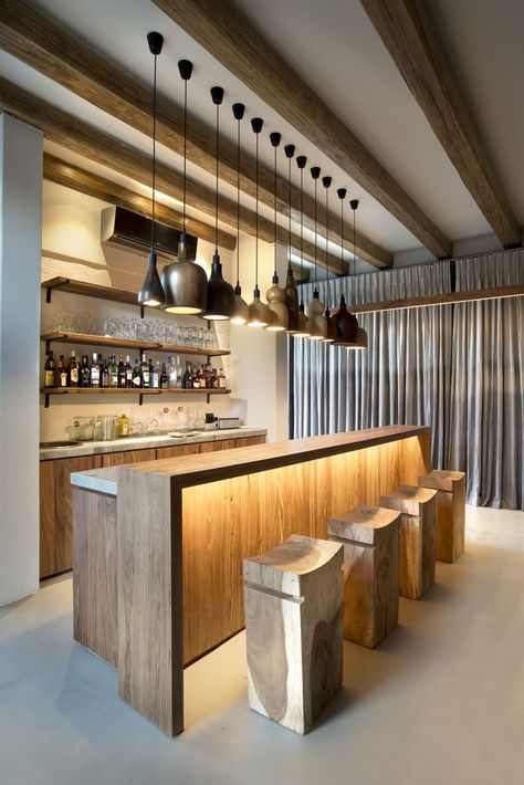 Gallery of Mabote House / Nicholas Plewman Architects - 4 Bar Counter Design, Kitchen Bar Design, Home Bar Rooms, Modern Home Bar, Bar In Casa, Desain Pantry, Basement Bar Designs, Home Bar Design, Bar Interior Design