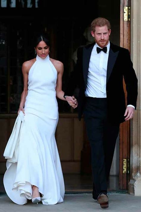 Royal brides' hidden wedding shoes revealed: Meghan Markle, Zara Tindall & more - Photo 5 Estilo Meghan Markle, Meghan Markle Wedding Dress, Debut Dresses, 2nd Wedding Dresses, Satin Wedding Dresses, Meghan Markle Wedding, Ethical Wedding, Colorful Patio, White Patio