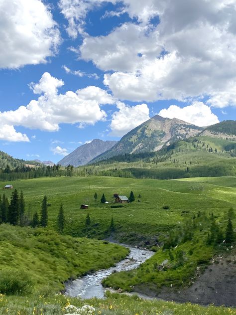 Cottage Animals, Aesthetic Countryside, Nature Cottage, Colorado Scenery, Mountain Aesthetic, Mountains Aesthetic, Trip Planner, Pretty Landscapes, Watercolor Ideas