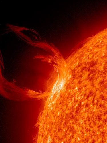 NASA Solar Dynamics Observatory Pictures - High-Resolution Pictures of the Sun - Popular Mechanics Pictures Of The Sun, Space Photos, Space Images, Solar Flare, To Infinity And Beyond, High Resolution Picture, Space And Astronomy, Space Exploration, Science And Nature