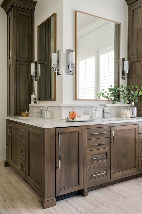 This Home Achieves That Covetable Farmhouse HGTV Look. Master bathroom. Interior Designer: Cristi Holcombe. Photography: Rustic White Photography. See more on styleblueprint.com. Diy Interior, Dekorere Bad, Bathroom Vanity Designs, Vanity Design, Sink Vanity, Powder Rooms, Bad Design, Bathroom Layout, Bath Room