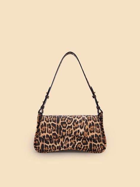 SINBONO Zoe Shoulder Bag  Brown leopard print - Sustainable Leather Bag Cheetah Print Purse, Leopard Print Purse, Fall Purse Trends, Trending Bags, Fall In Nyc, Leopard Purse, Purse Trends, Leopard Print Bag, Leopard Bag