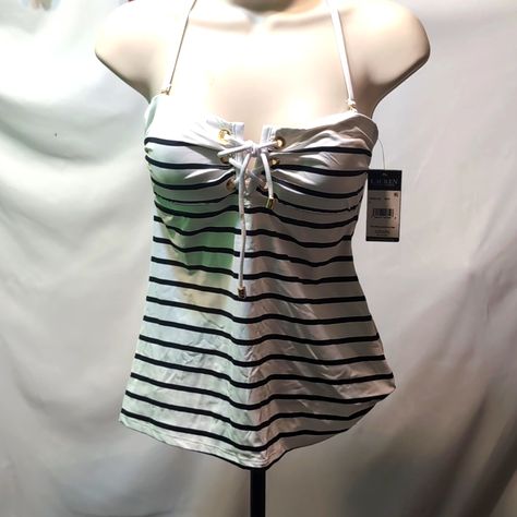 Nwt Lauren Ralph Lauren Black And White Tankini Top Size 6 Devon Aoki School Uniform, Cute Exploring Outfits, 32c Cup Size, Classy Resort Wear, Stripped Tops Outfits, Thot Outfit, Comfy Summer Fits, Blue And White Striped Shirt Outfit, Ways To Wear A Dress