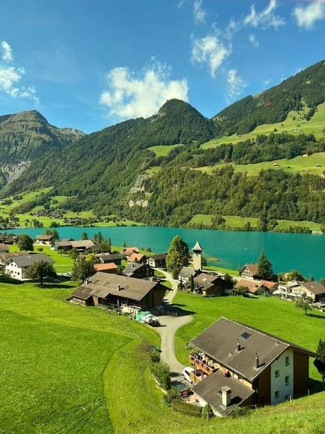 Lucerne Switzerland Aesthetic, Switerzerland Summer, Interlaken Aesthetic, Interlaken Switzerland Aesthetic, Switzerland Restaurants, Switzerland Photo Ideas, Pretty Places To Travel, Switzerland November, Switzerland October