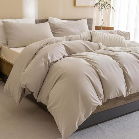 Faster shipping. Better service Oversized Comforter Queen, Chocolate Comforter Set, Big Comfy Bedding, Neutral Bed Set Ideas, Simple Bed Comforters, Winter Bedding Set, Off White Comforter Bedroom, Cozy Bed Comforters, Cream Bed Set