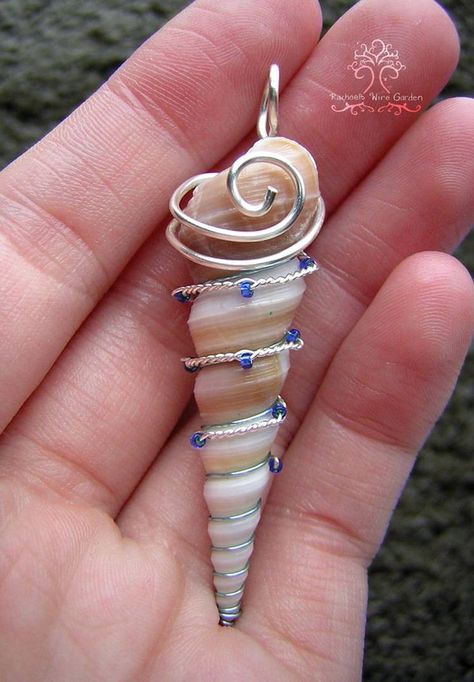 Diy Wire Jewelry Rings, Buckle Necklace, Metal Jewelry Making, Wire Jewelry Rings, Beaded Jewlery, Wire Jewelry Designs, Seashell Jewelry, Diy Wire Jewelry, Sea Glass Art