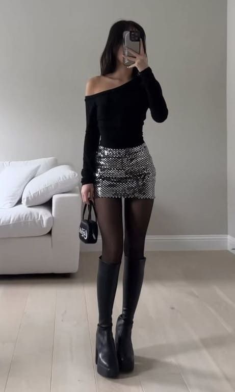 new years eve outfit: sequin mini skirt Houseparty Outfits, Elegantes Party Outfit, Sequin Skirt Outfit, Night Out Outfit Clubwear, New Year’s Eve Outfit, Silver Outfits, Party Outfits Night, Fiesta Outfit, Outfits New Year