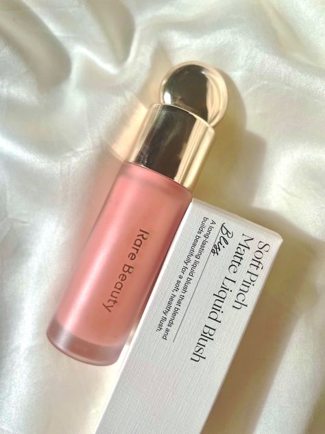 Rare Beauty Soft Pinch, Rare Beauty Blush, Soft Pinch Liquid Blush, Selena Gomez Makeup, Best Facial Cleanser, Rare Beauty By Selena Gomez, Girly Makeup, Liquid Blush, Pretty Skin Care