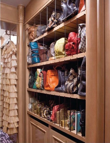 Purse/bag portion of walk-in closet...love how you can adjust the slats to fit bags. Great idea! Organizar Closet, Purse Storage, Handbag Storage, Ideas Para Organizar, Dream Closets, غرفة ملابس, Room Closet, Closet Inspiration, Purse Organization