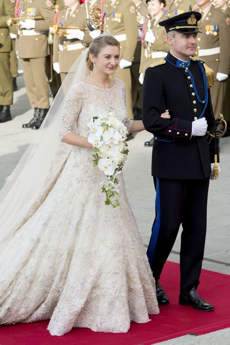 Christian Wedding Dress, Royal Wedding Dresses, Christian Dior Gowns, Christian Wedding Gowns, Royal Wedding Gowns, Dior Gown, Valentino Gowns, Iconic Weddings, Royal Wedding Dress