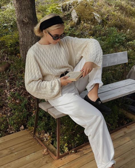 Lazy Sweater, Chic Evening Dress, Knit Sweater Outfit, Chique Outfit, Twist Pattern, Cashmere Blend Sweater, Loose Pullover, Womens Cashmere, Outfit Look