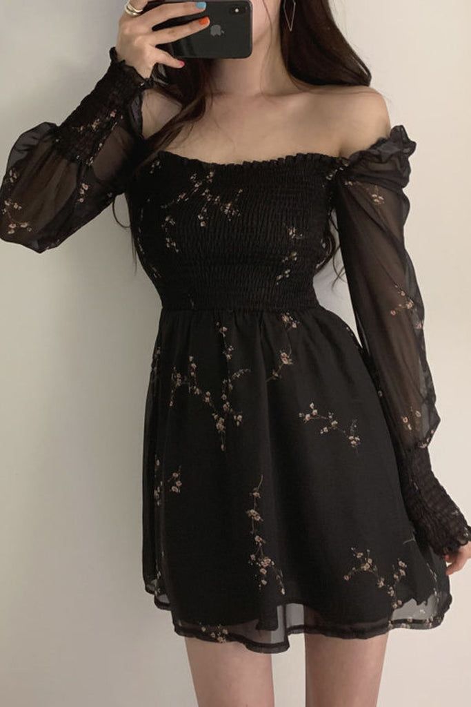 Black Dress Flowers, Black Aesthetic Dress Short, Casual Black Dress Aesthetic, Pretty Black Dresses Short, Black Short Dress Aesthetic, Cute Black Dresses Casual, Long Sleeve Dress Aesthetic, Black Dress Aesthetic Casual, Long Dress Aesthetic Casual