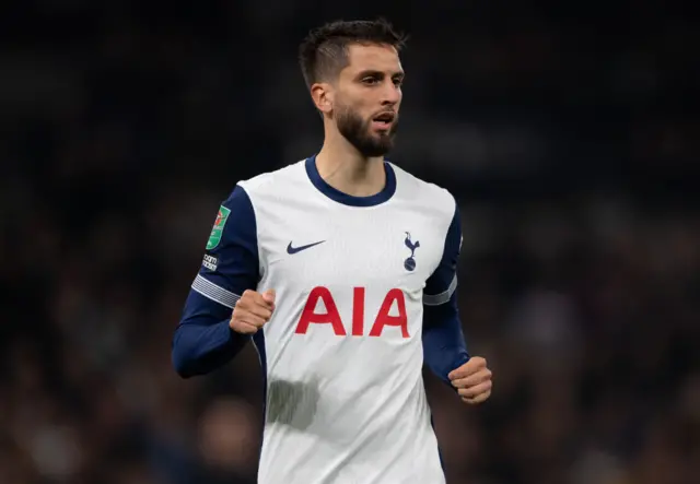 Tottenham midfielder Rodrigo Bentancur jogging