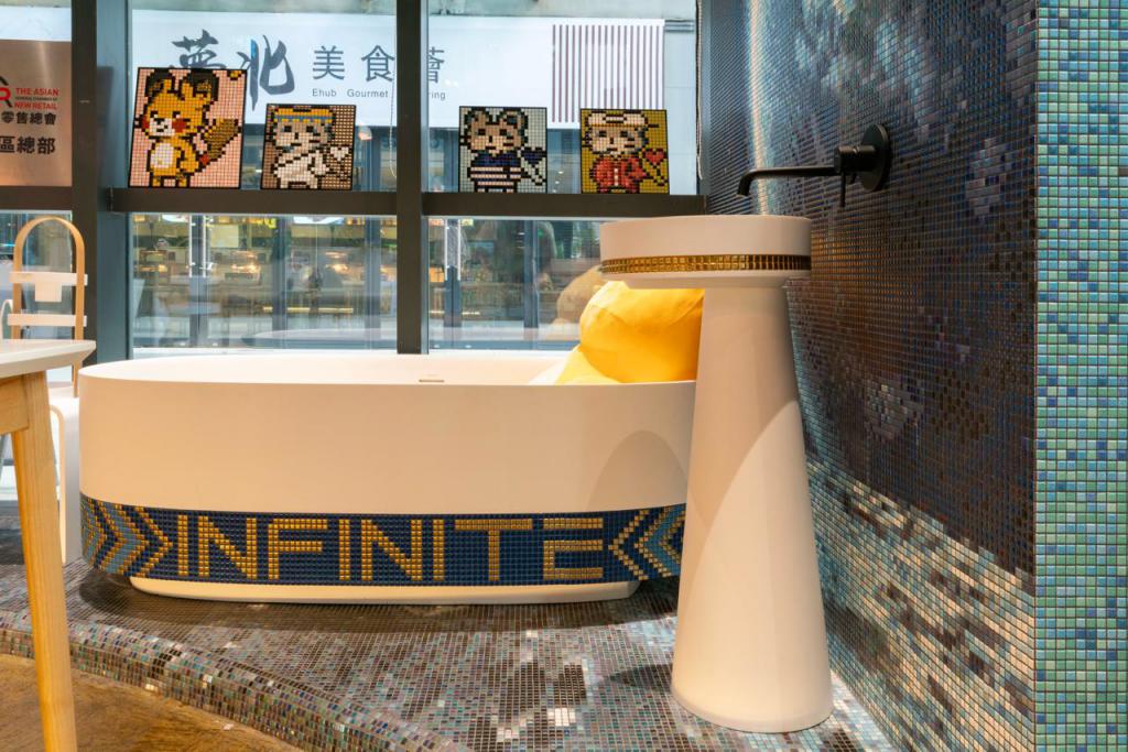 INFINITE成立姊妹品牌「iBath」，開設主題餐廳推銷衞浴產品，進佔前海。