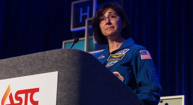 Nicole Stott presents at the Association of Science-Technology Centers Annual Conference 2016. Credit: Wayne MacPhail/ASTC