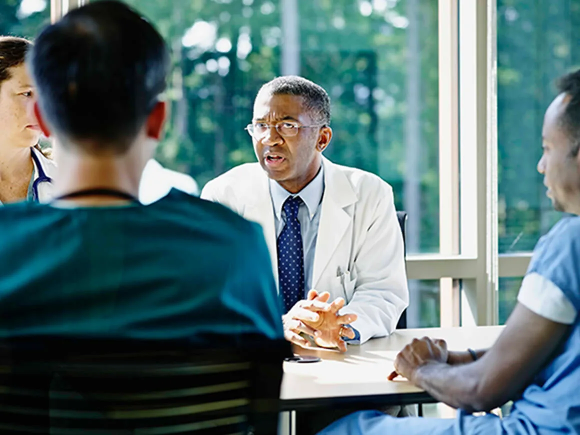 doctors-in-discussion-around-table