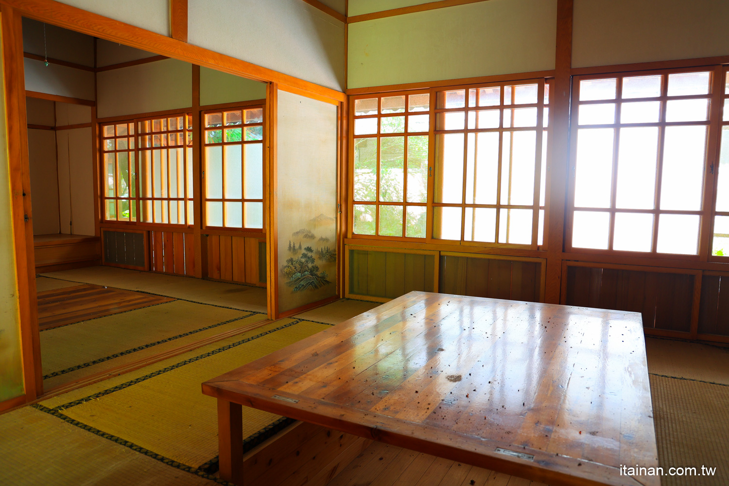 秒飛日本地獄谷不是夢~東台灣秘湯!濃濃日式風的花蓮「安通溫泉飯店」觀星星泡百年美人湯享安通特產新鮮當歸蝦湯超鮮甜!