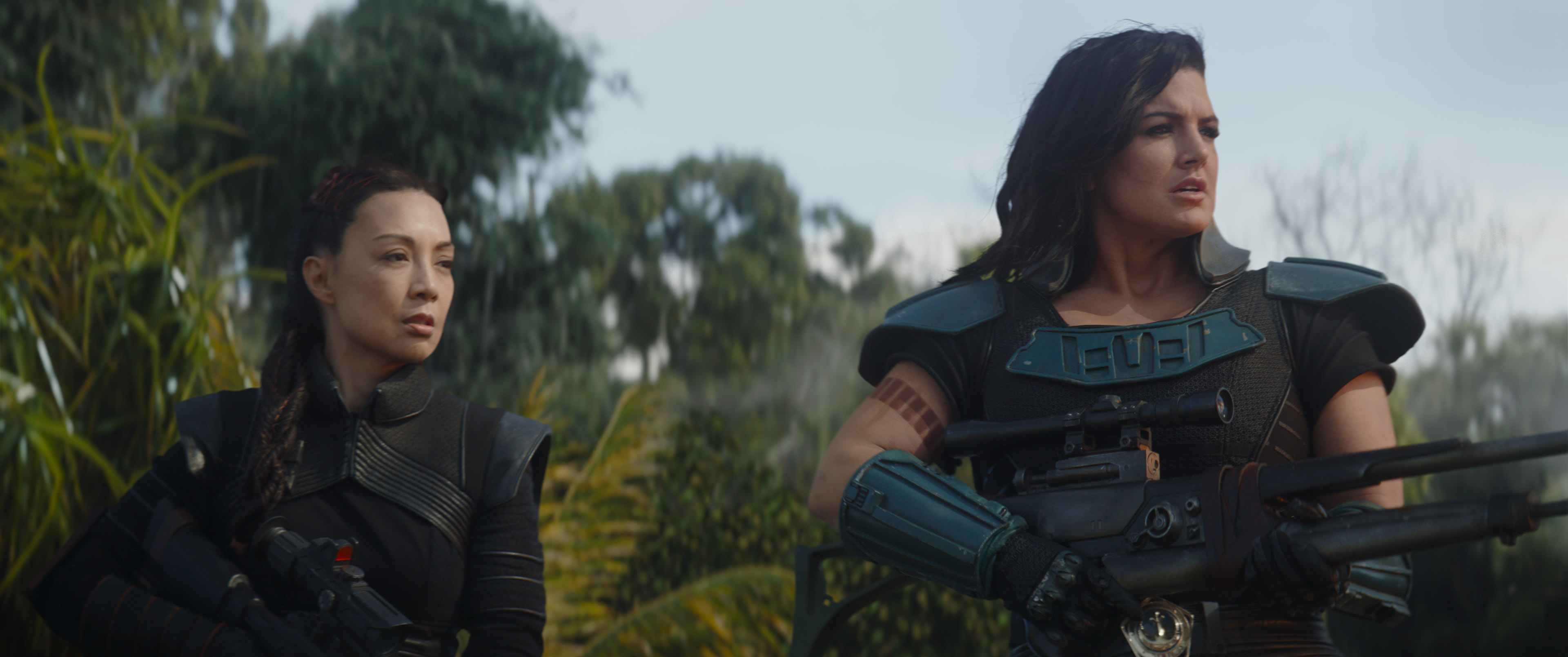 Ming-Na Wen and Gina Carano in The Mandalorian (2019)