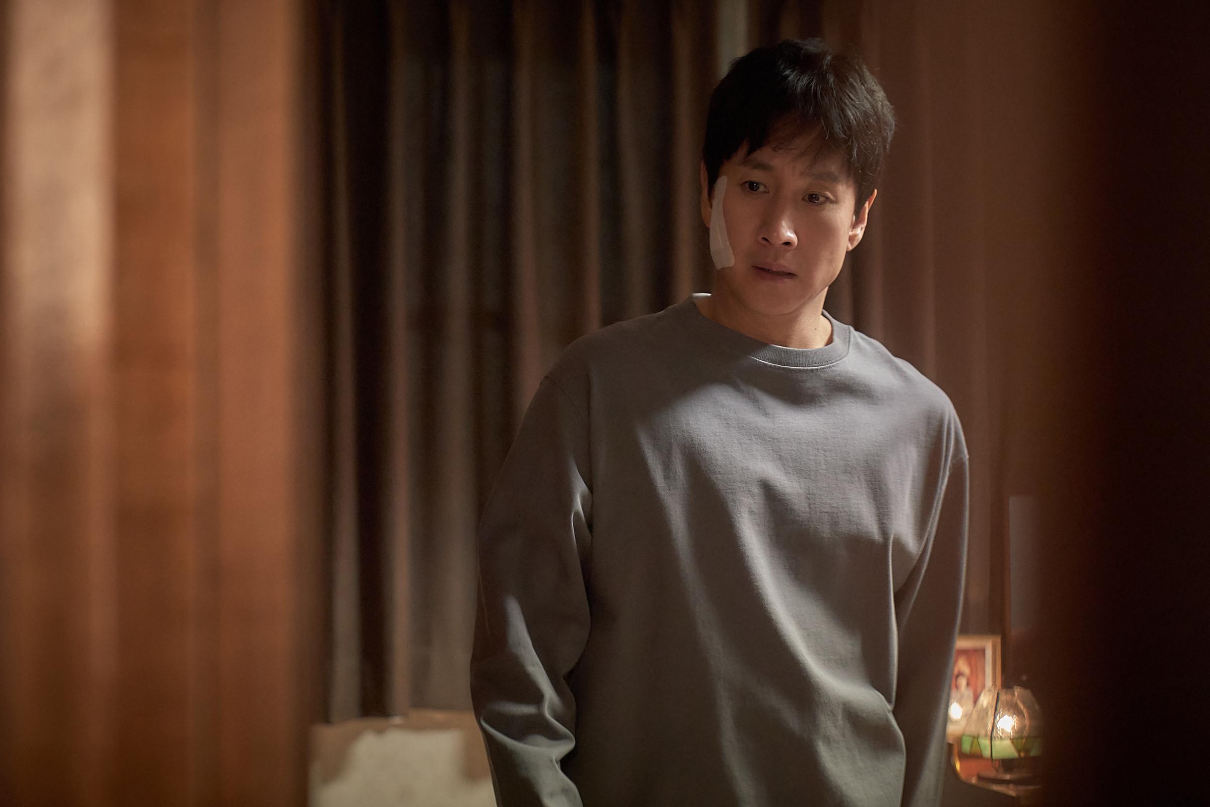 Lee Sun-kyun in Sleep (2023)