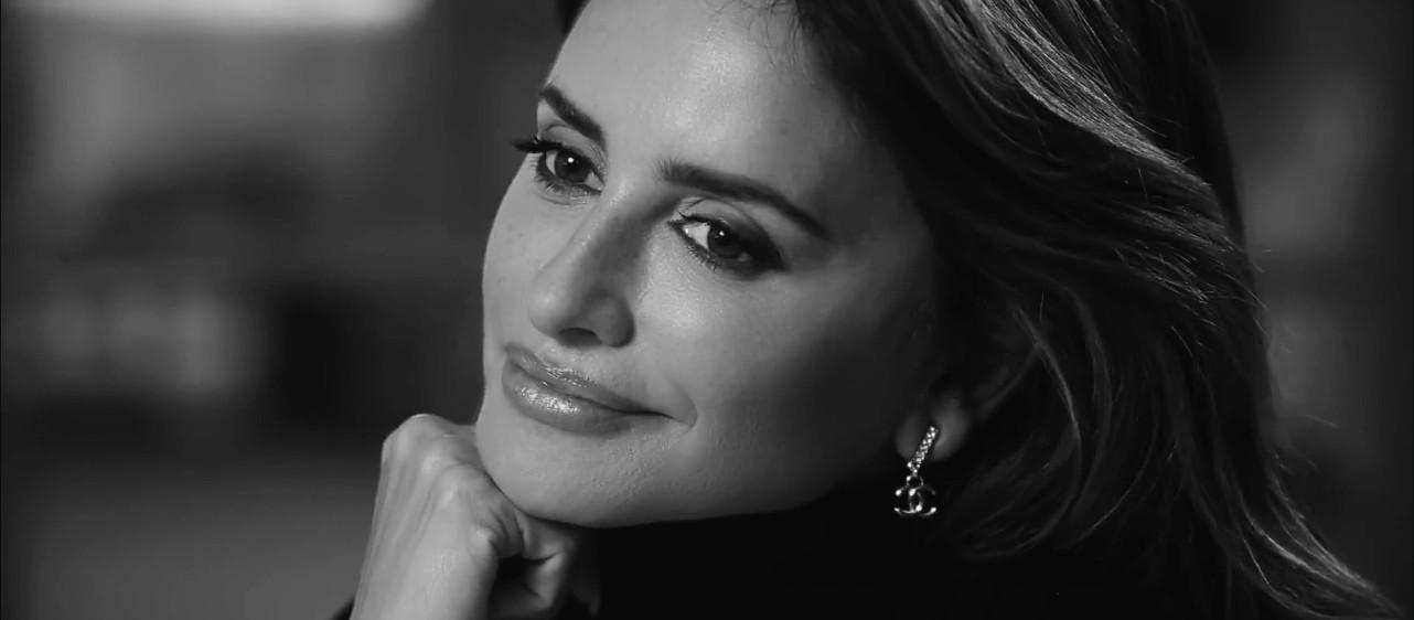 Penélope Cruz in Chanel Fall-Winter 2024/25 Ready-To-Wear Show - a Cinematic Story - Chanel Shows (2024)