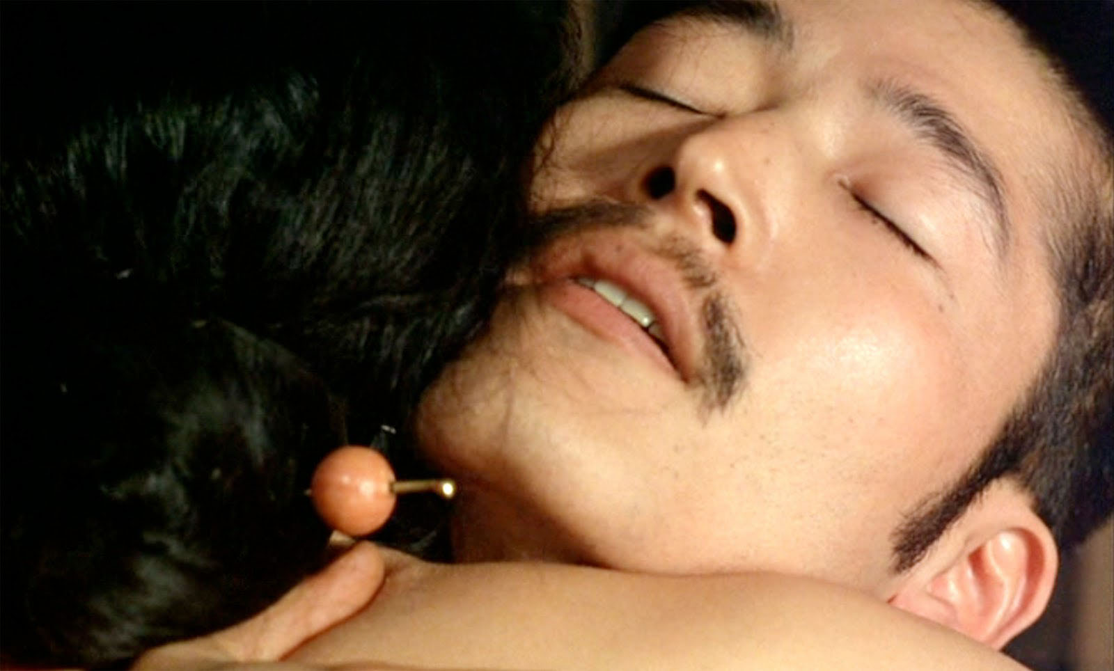 Tatsuya Fuji and Eiko Matsuda in In the Realm of the Senses (1976)