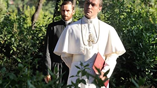 Jude Law and Ignazio Oliva in The Young Pope (2016)