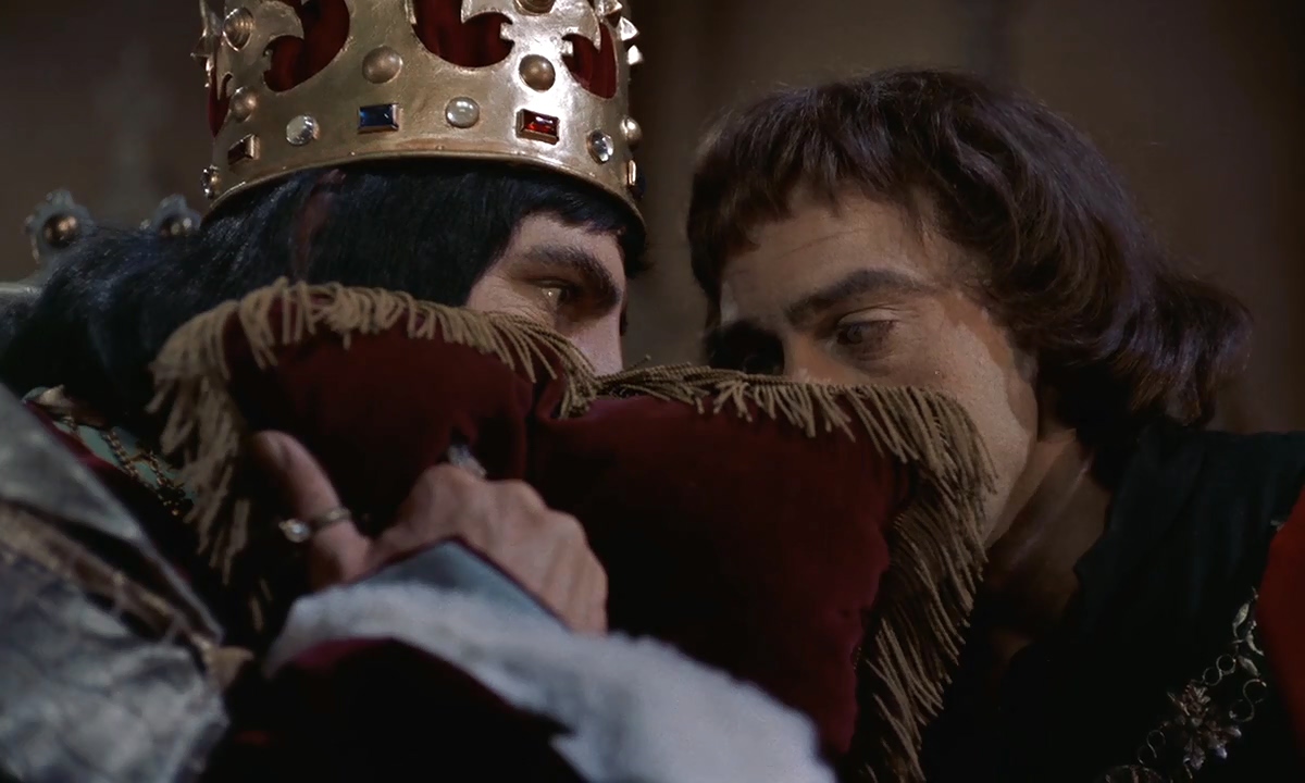 Laurence Olivier and Patrick Troughton in Richard III (1955)