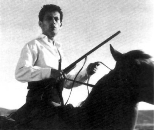 Nikos Xanthopoulos in I ekdikisis tou kavallari (1962)