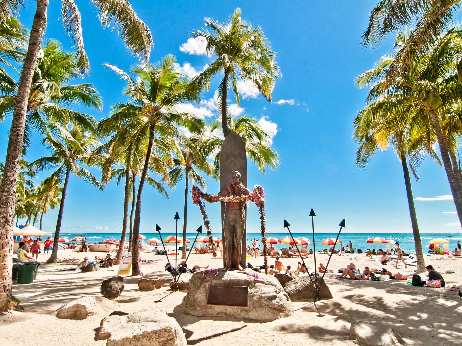 A Look Back at Waikiki's Surf History&-and Why It's Still the Best Place to Learn the Sport