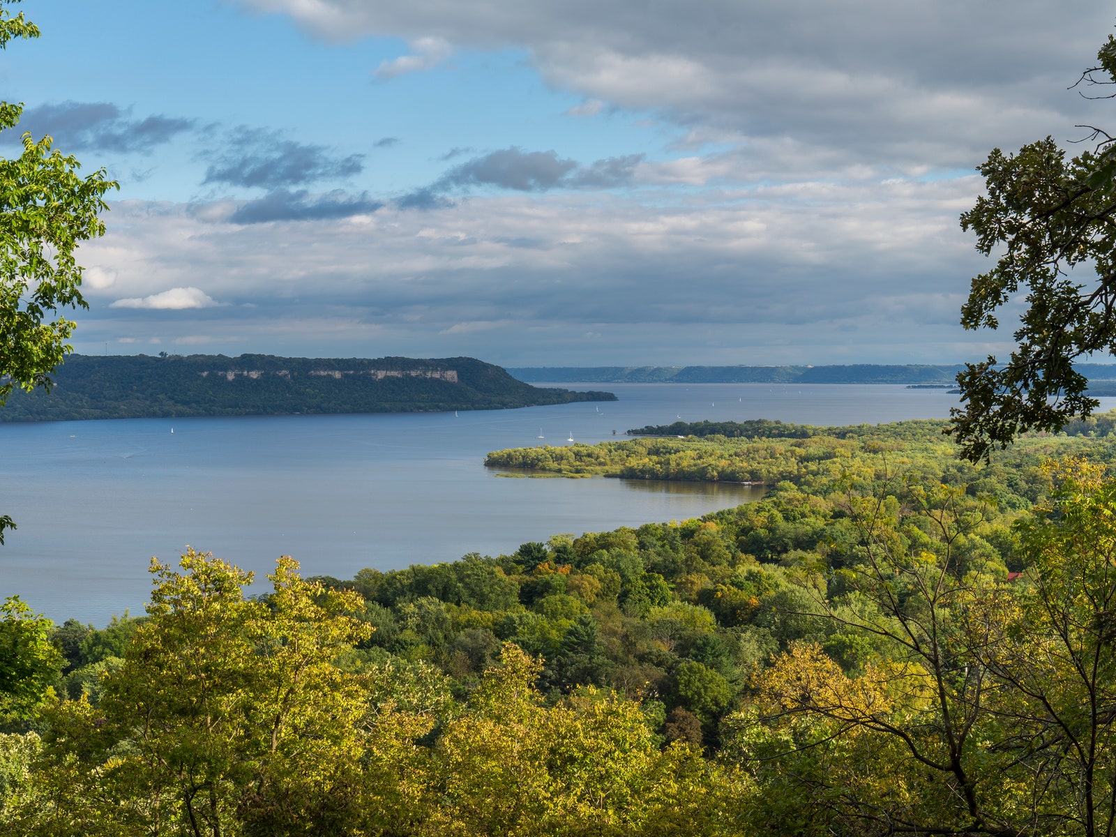 Exploring Another Side of the Mississippi Along the Great River Road