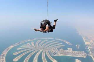 Dubai skydiving