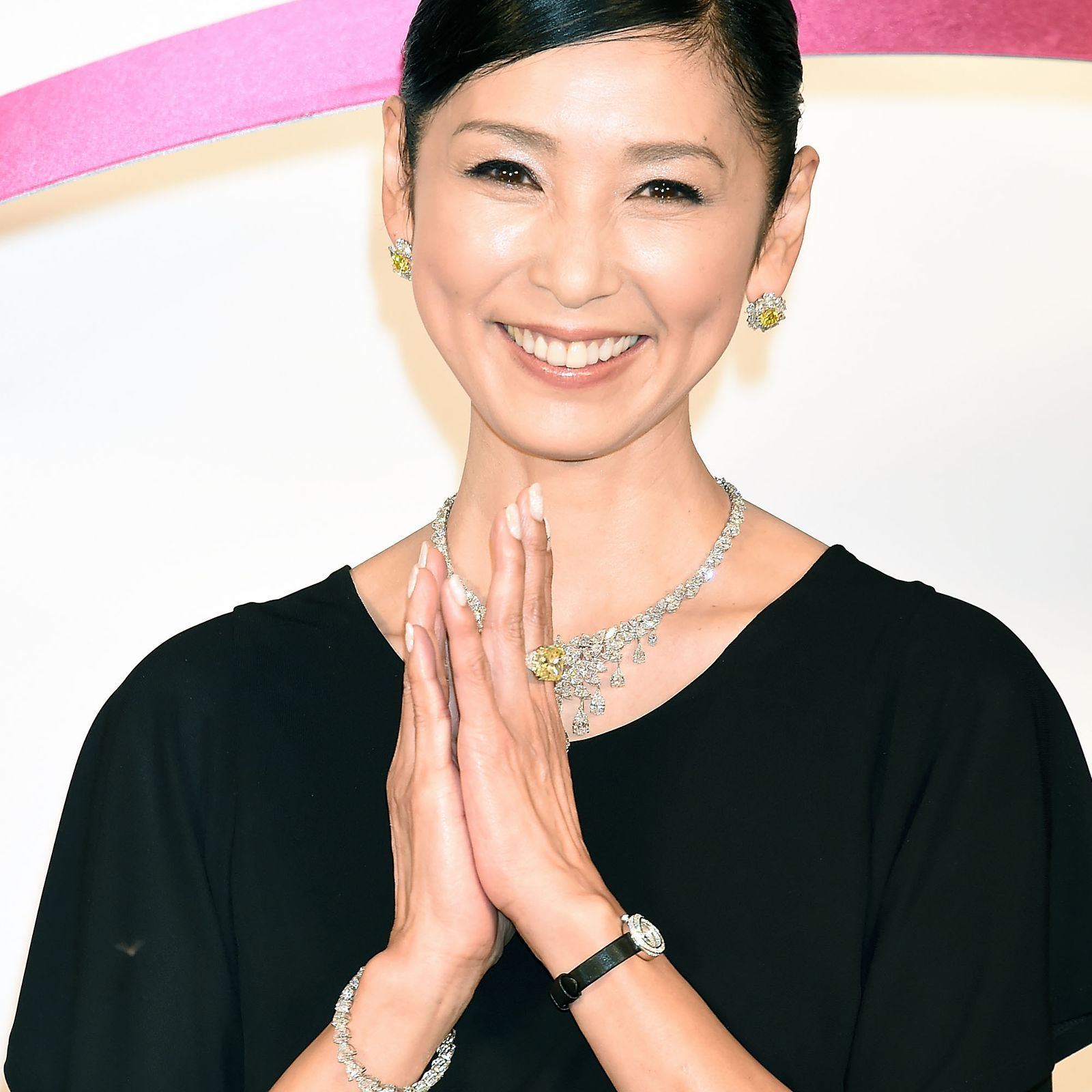 64歲「奇蹟美魔女」黑木瞳5個驚人的逆生長秘密！