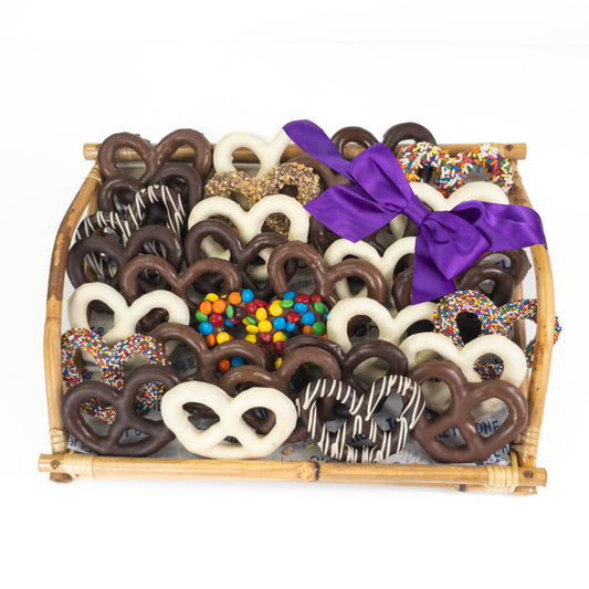 CHOCOLATE COVERED PRETZEL TRAY,         2 LB