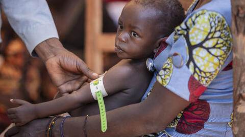 3 October, Karusi, Commune of Gitaramuka, in a Learning and Nutritional Rehabilitation Centre - malnutrition screening using what is known as a Mid-Upper Arm Circumference (MUAC) tape