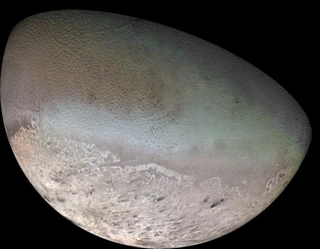 Global color mosaic of Triton, taken in 1989 by Voyager 2 during its flyby of the Neptune system.