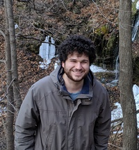 Portrait photo of a smiling man