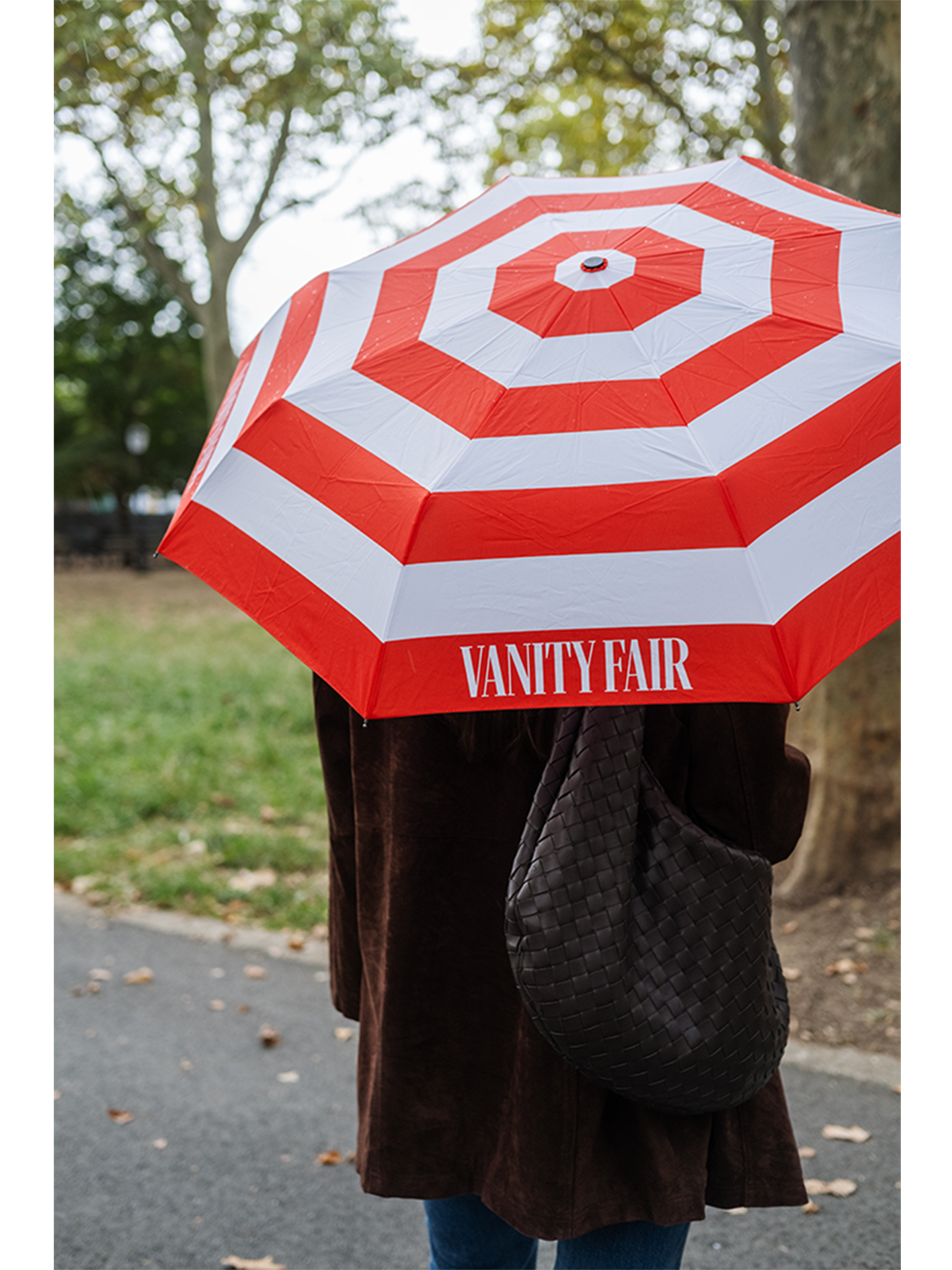 The VF Umbrella Lifestyle Shot 1