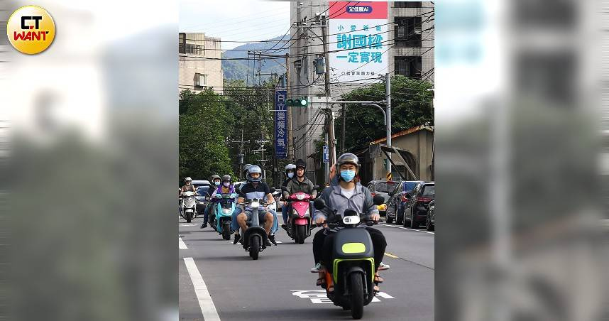 基隆市政府2025年全新電動機車補助方案，有望零月資換新車。（圖／黃鵬杰攝）