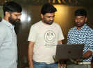 Director Maruthi unveils 'Ee Kaalame' song from 'Nachinavadu'