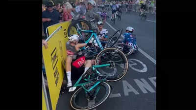 WATCH: Serious injuries reported after high-speed pile-up at Australia's Tour Down Under cycling race