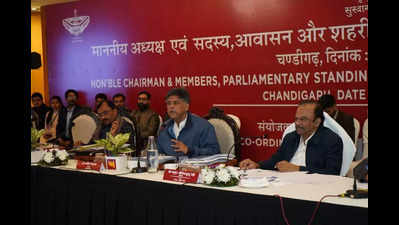 MP Manish Tewari raises MC’s fund crisis with Parliamentary panel