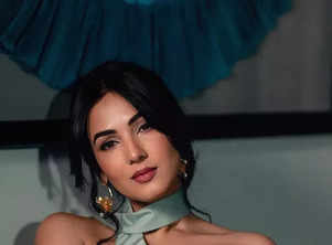 Sonal Chauhan's edgy pastel gown redefines classy partywear