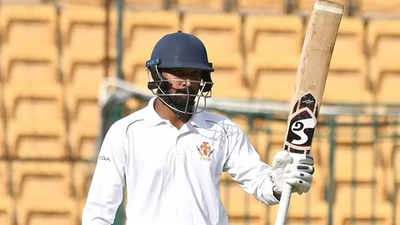 Ranji Trophy: Sensational Smaran slams double ton against Punjab